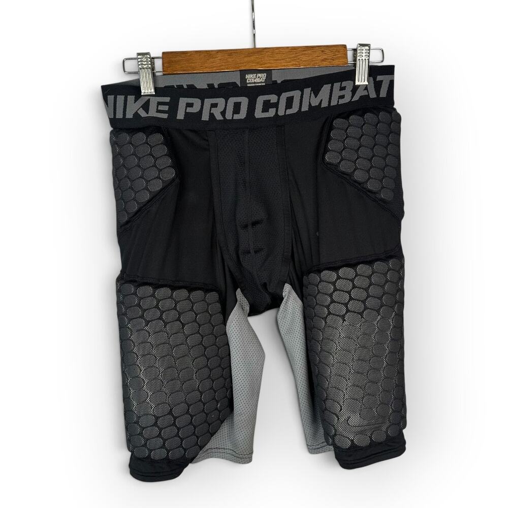 Nike Pro Combat Mens Large Black Padded Compression Shorts Football Training